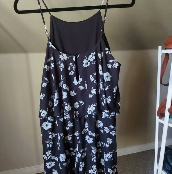 Maurice floral romper - Picture 3 of 7